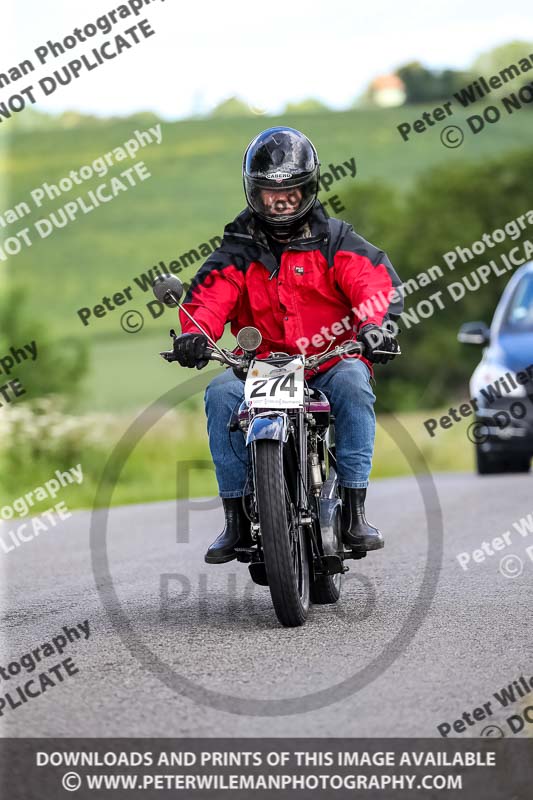 Vintage motorcycle club;eventdigitalimages;no limits trackdays;peter wileman photography;vintage motocycles;vmcc banbury run photographs